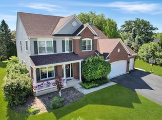 3510 High Hill Cir, Carpentersville, IL 60110