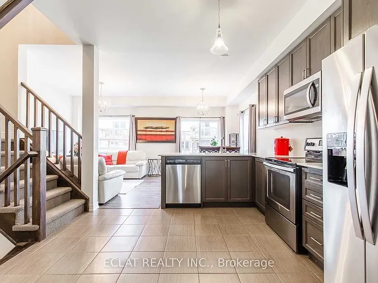 82 Bradbury Rd — Photo 6