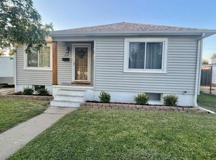 3124 Meadowlark Ln, Great Bend, KS 67530