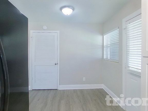 4th image of 808 Agnes Dr