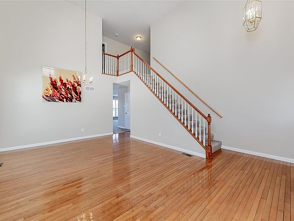 3rd image of 11434 Pineview Crossing Dr