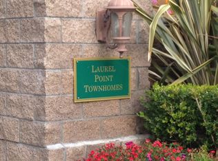 102 Pinon Tree Ln, Costa Mesa, CA 92627