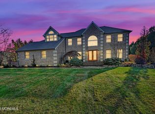 26 Saddlebrook Road, Millstone, NJ 08535