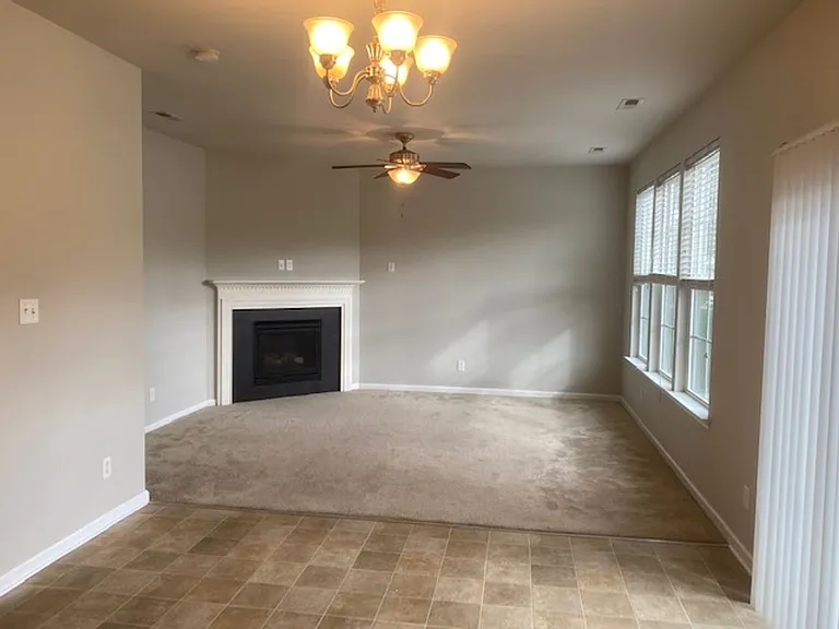 203 Linfoot Ct — Photo 16