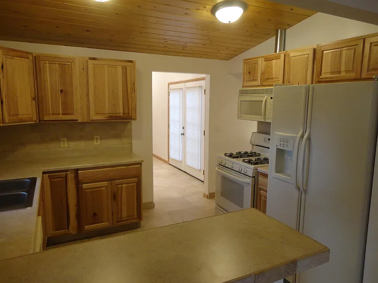 W 54th Pl — Photo 11
