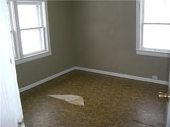4th image of 5912 Marion Ave