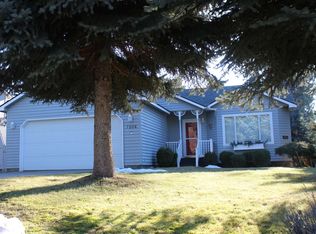 7504 E Beverly Dr, Spokane, WA 99212