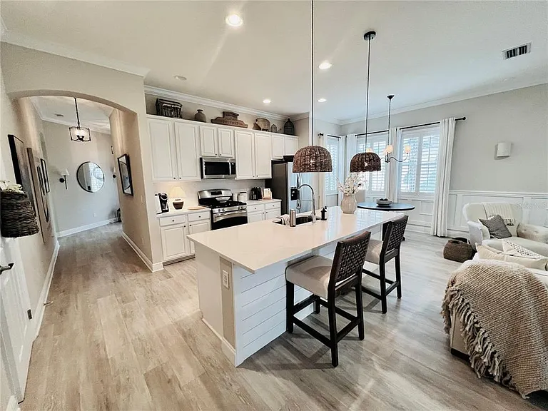 210 Latitude Pl — Photo 5