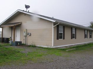 94 Ava Rd, Murphysboro, IL 62966