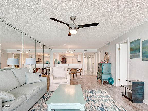 5th image of 2425 S Atlantic Ave APT 1704