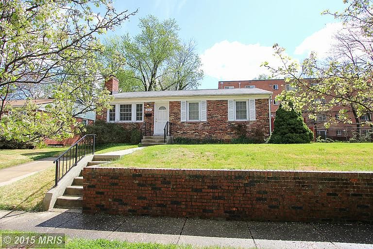 1st image of 3021 Gumwood Dr