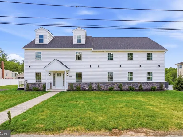 4326 Florida Ave, Newtown Square, PA 19073