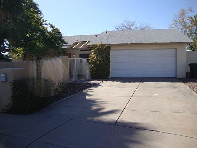 1st image of 4801 E Crocus Dr