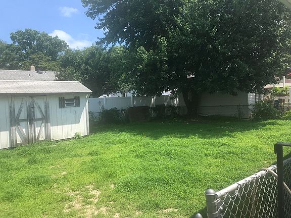 2nd image of 745 Tunney Point Dr