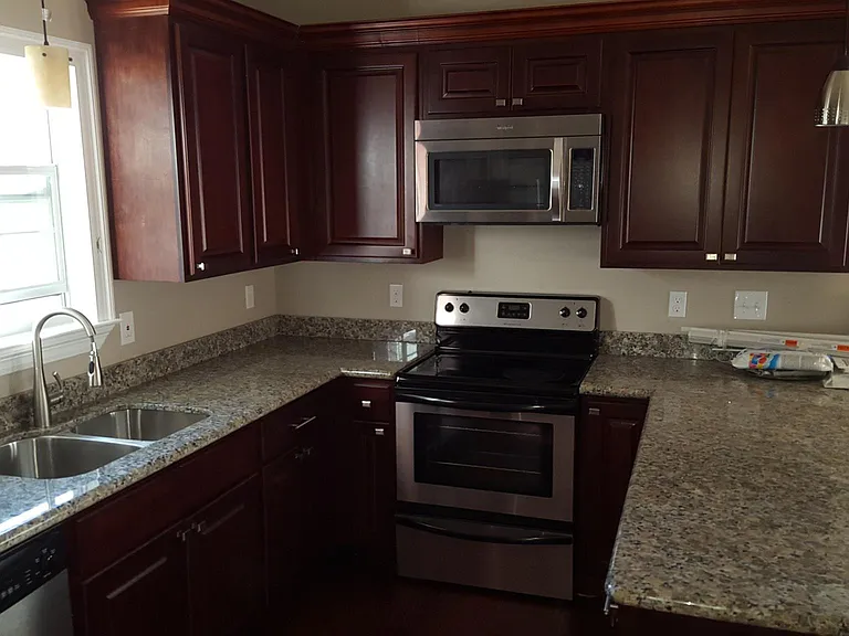 5725 Pasteur Blvd — Photo 3