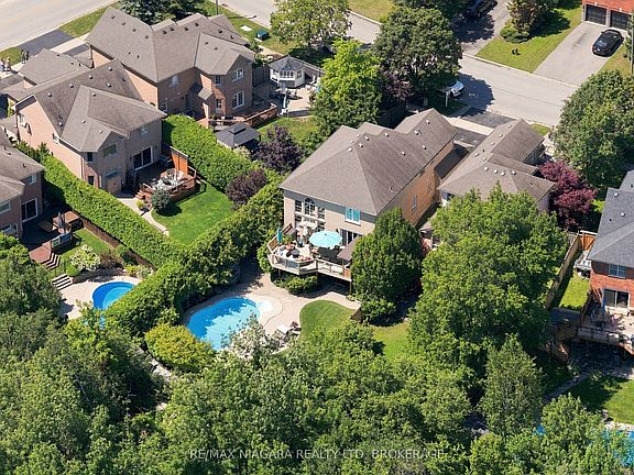 2nd image of 81 Gartshore Dr