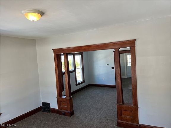 5th image of 602/604 Harbor St