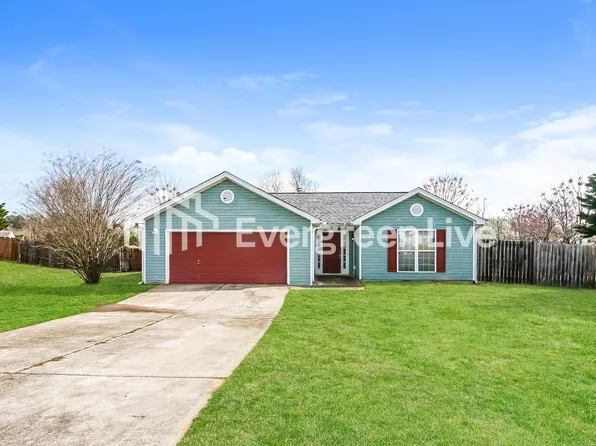 1570 Langdon Park Dr, Winder, GA 30680