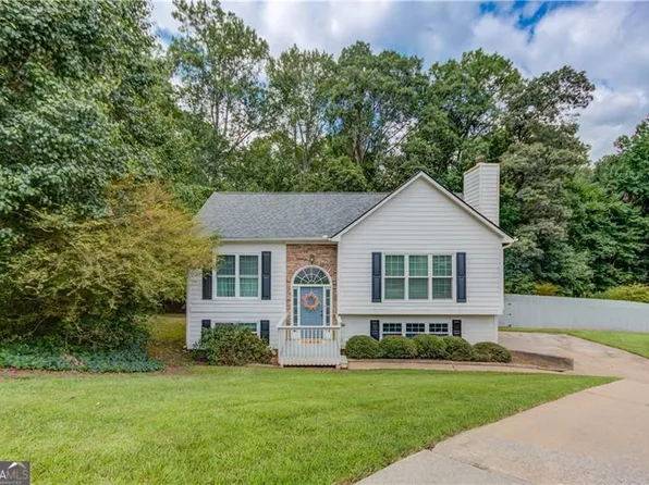 1925 Hampton Creek Ln, Hoschton, GA 30548