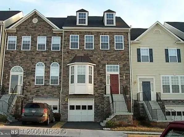 825 Bluefield Sq NE, Leesburg, VA 20176