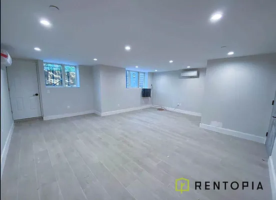 Rented by Rentopia | media 25