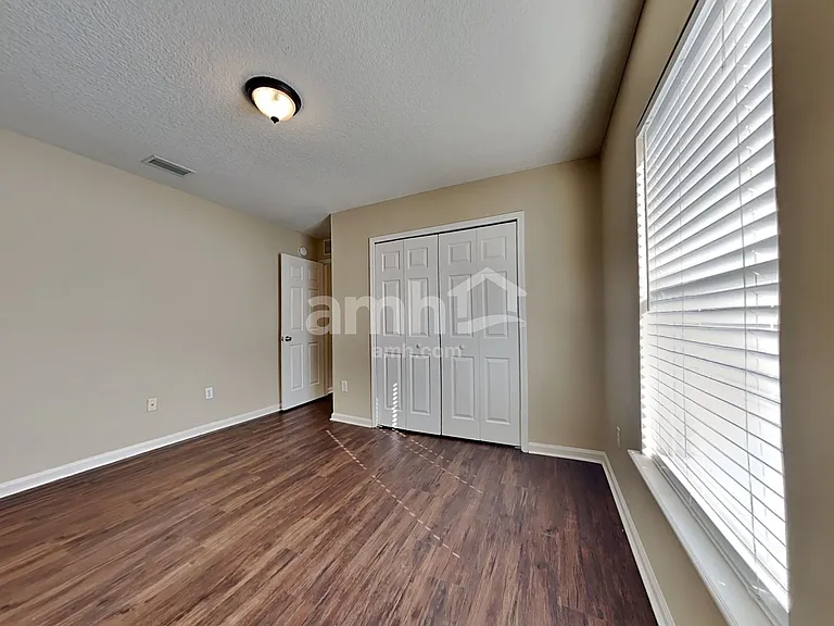 8227 Stelling Dr — Photo 18