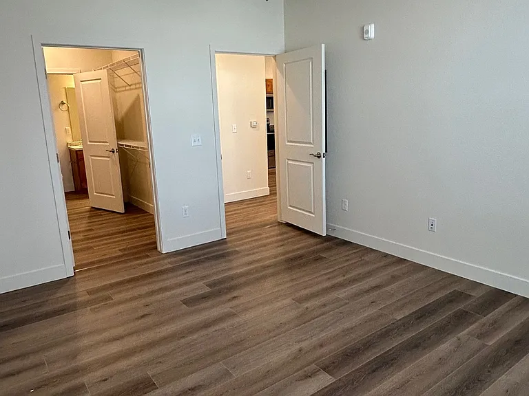 The Overlook Apartments — Photo 60