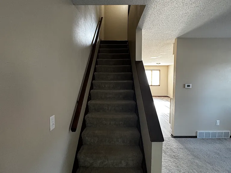 3951 Fairwood Dr — Photo 9