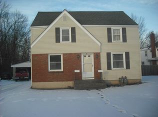 25 Carl Rd, Grand Island, NY 14072