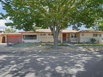 910 Dixieanne Ave, Sacramento, CA, 95815