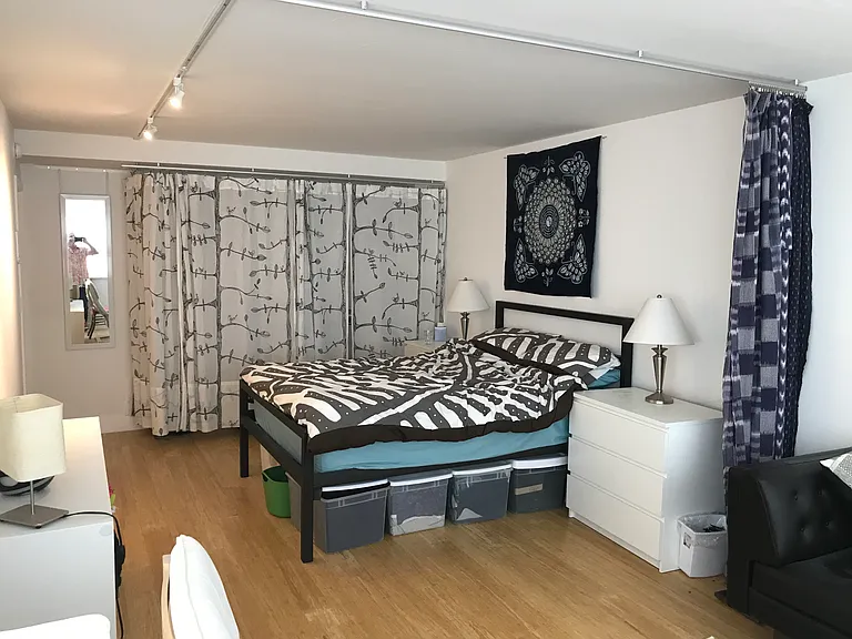 1850 Folsom St #409 — Photo 8