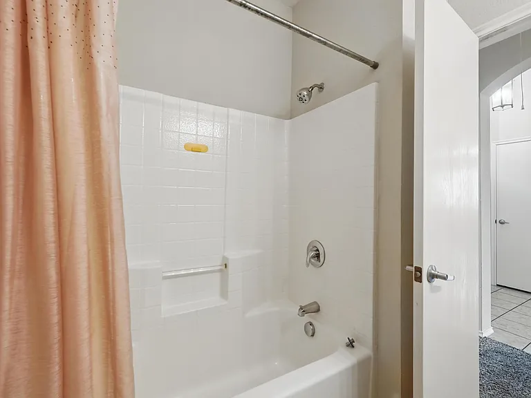 7464 Maroon Dr — Photo 12