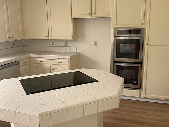 NEW double oven, cook top, and dishwasher