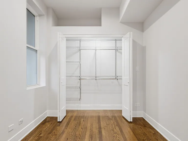 6914 N Sheridan Rd #1 — Photo 23
