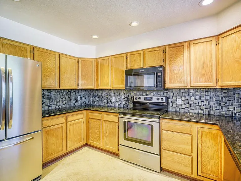 20455 E Crestline Pl — Photo 8