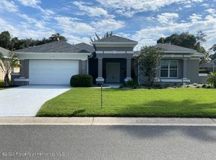 9510 Southern Belle Dr, Weeki Wachee, FL 34613