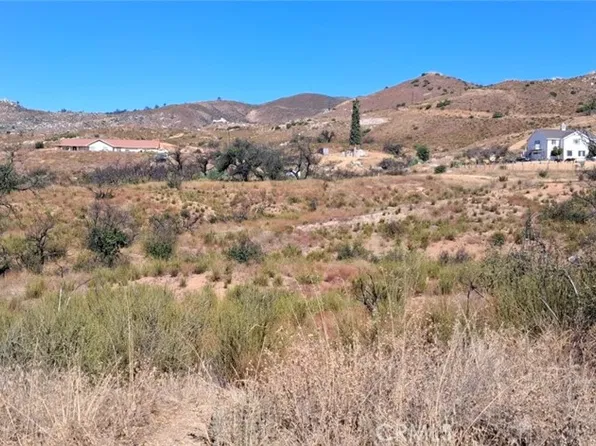 1336 Ortega Hwy, Lake Elsinore, CA 92530