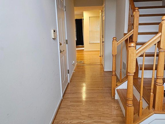 4th image of 4609 Harrier Way