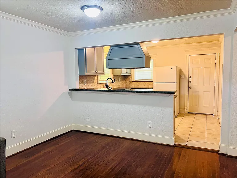 124 N Estelle St — Photo 6