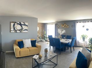 3042 N Central Ave APT 203, Chicago, IL 60634