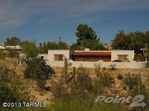 Calle De Las Candelas 001