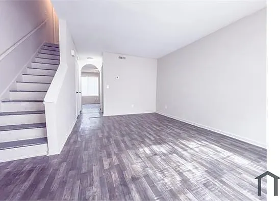 128 Langley Dr #C — Photo 5