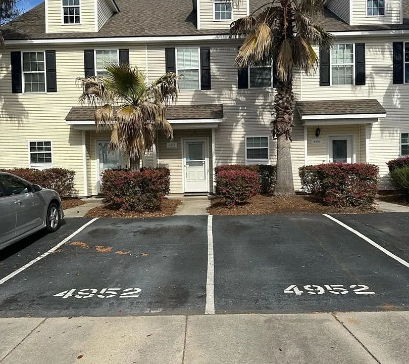 4952 Date Palm Dr #102