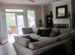 549 Parker Ave, Decatur, GA 30032