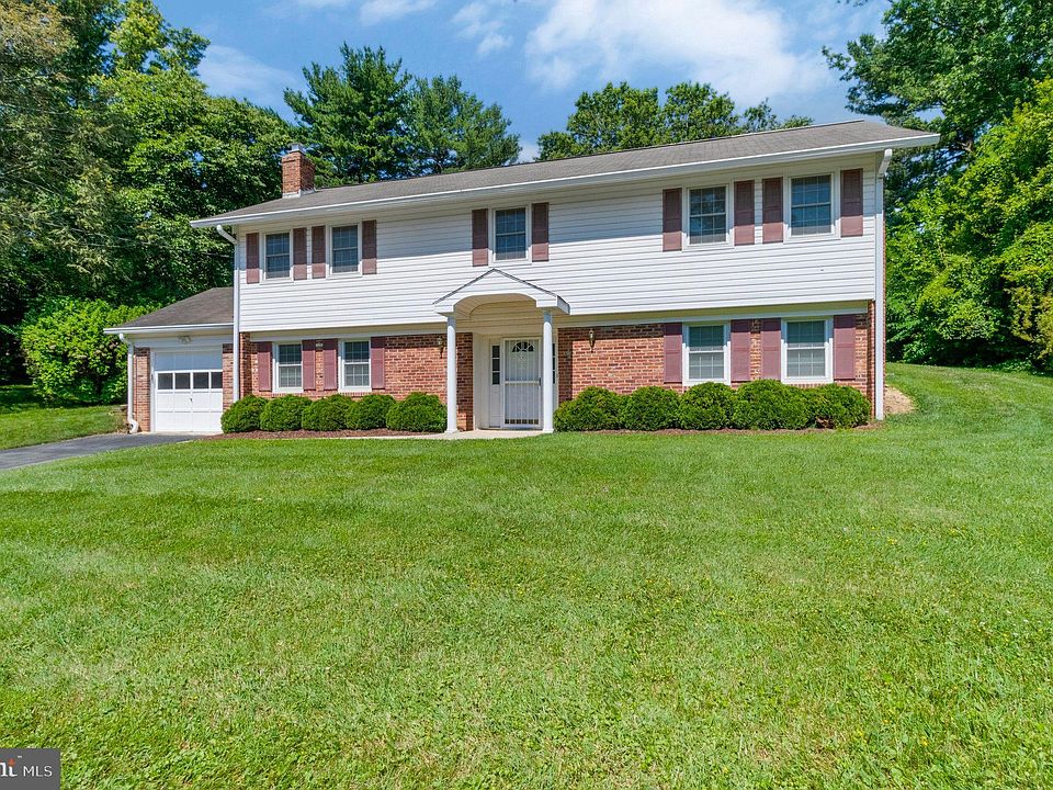ハウス House  M.D 17512 Ashton Green Dr, Sandy Spring, MD 20860 | Redfin