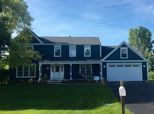 908 Saratoga Pkwy, Dundee, IL