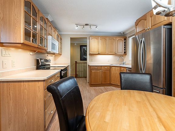 4th image of 77 Heron Rd