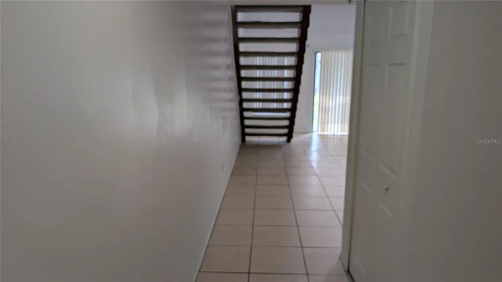 2 bed, 2.0 bath, 1106 sqft, $1,550 — Photo 2