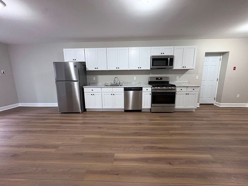 1st image of 151 Howard Ave #1L1