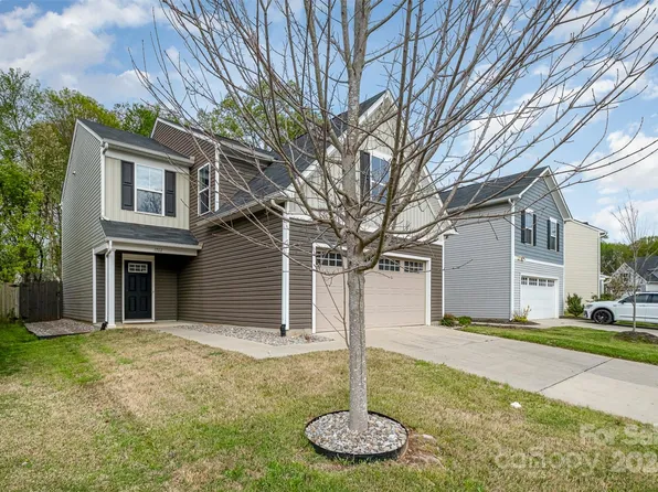 1702 Hooper Ct, Charlotte, NC 28212